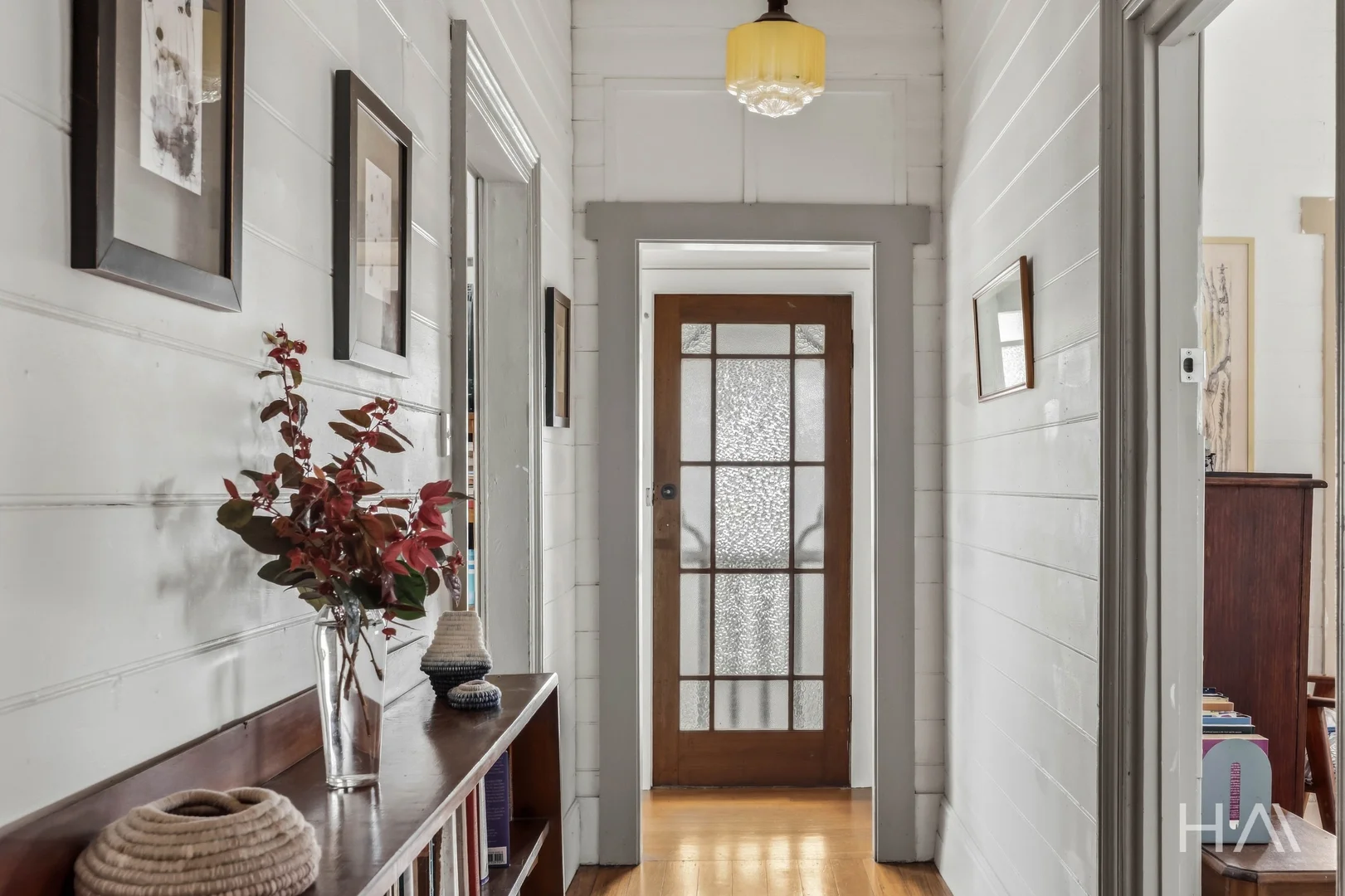 12 Lyall Street - Image 2