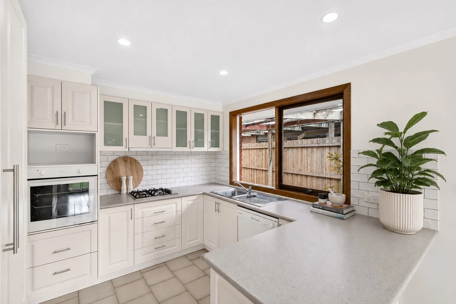 12 Minerva Close - Image 3