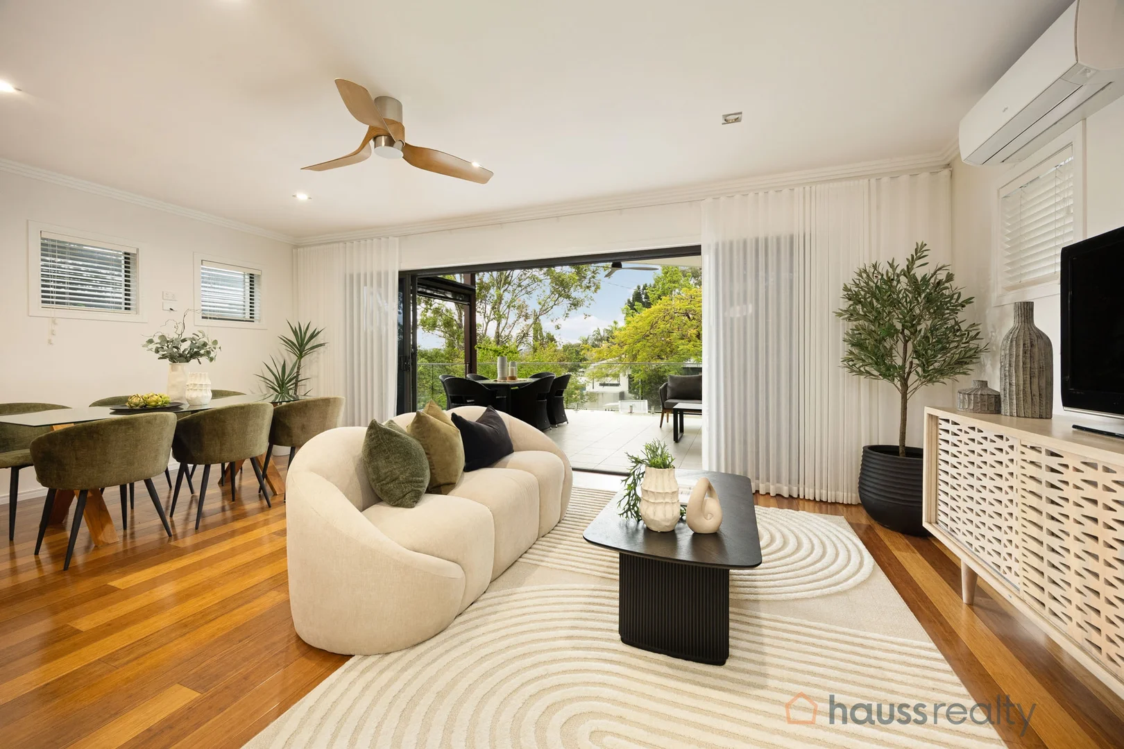 12 Richmond Street - Image 4