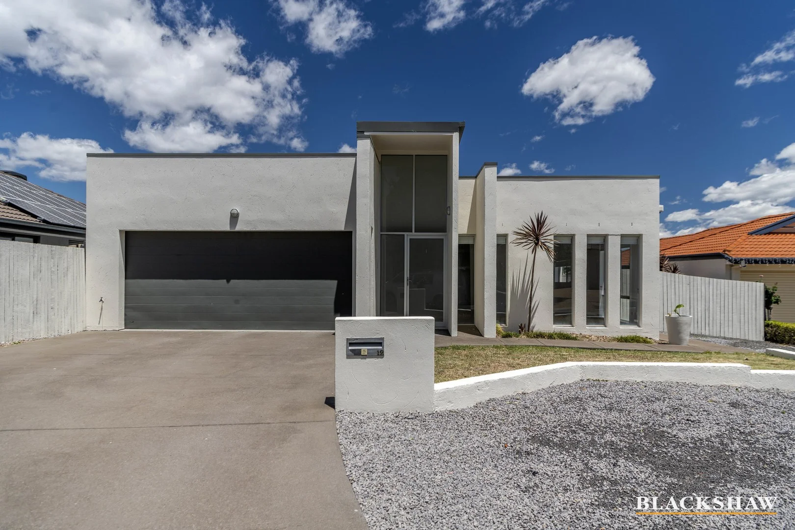 12 Rollins Place (1/25)