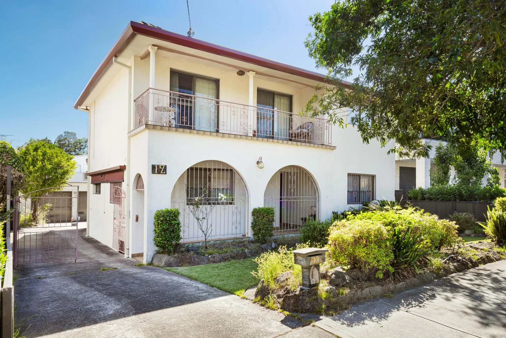 12 Tyler Crescent (1/11)