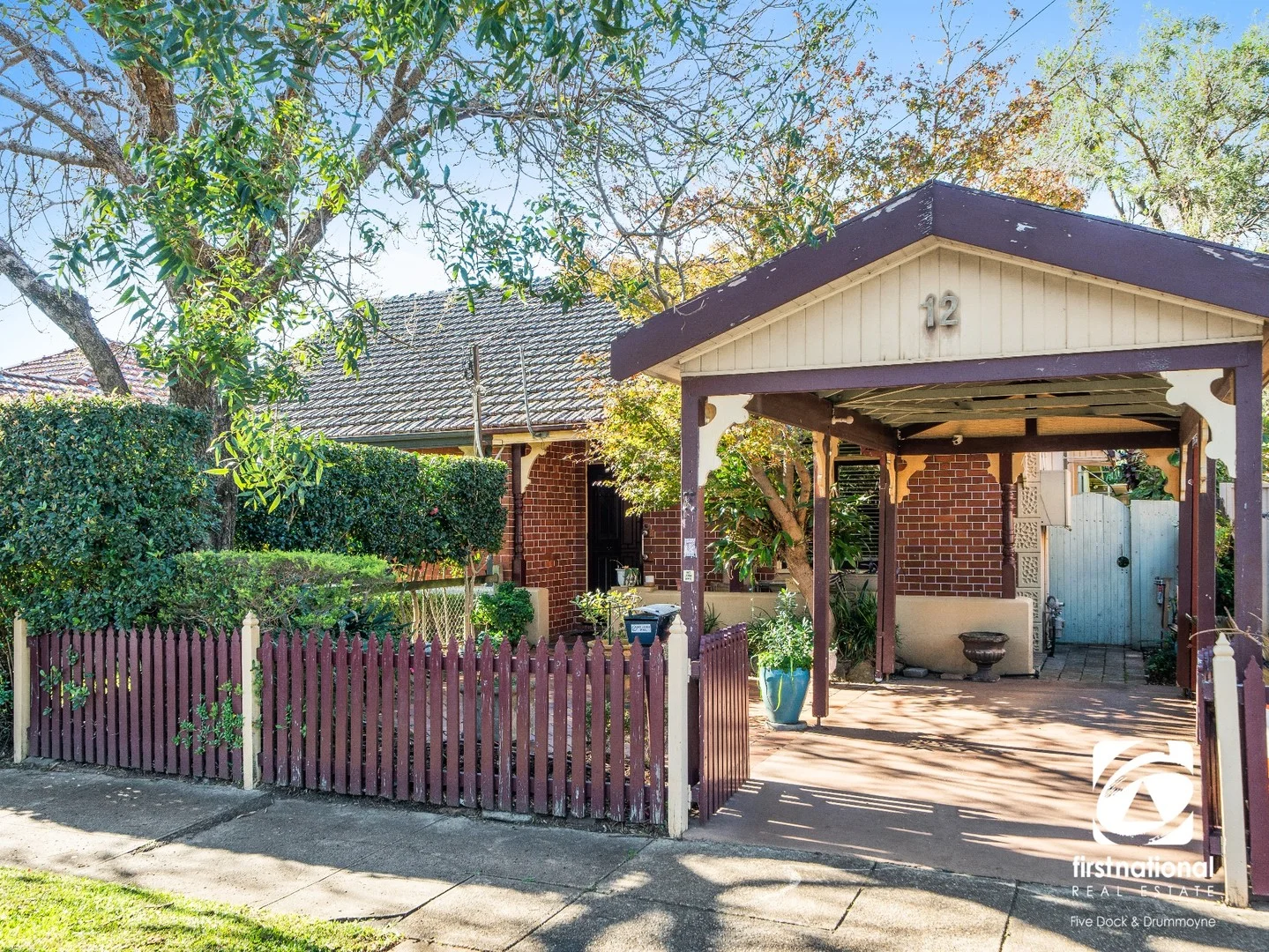 12 Waterview Street (1/1)