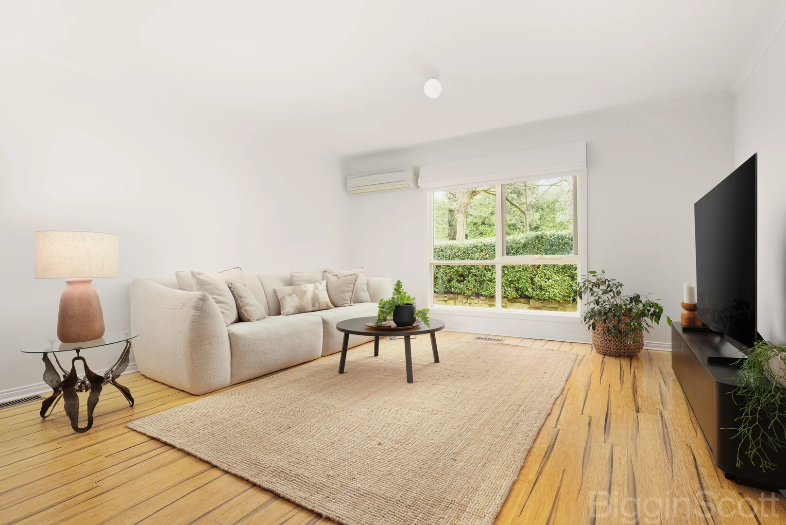 12 Wynvale Rise - Image 3