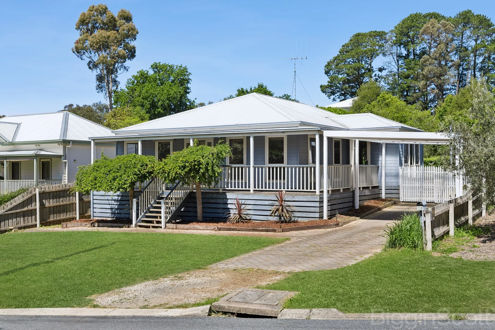 12 Wynvale Rise (1/25)