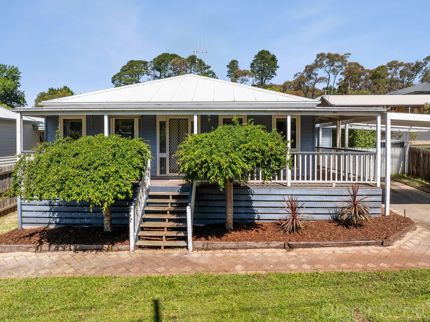 12 Wynvale Rise - Image 2