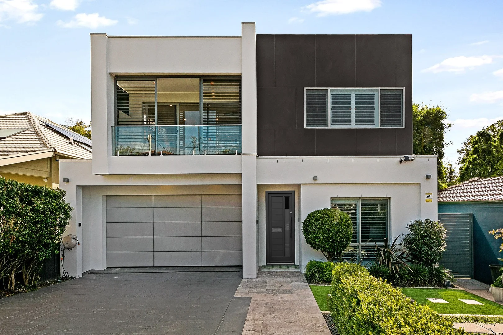 120 Macpherson Street (1/21)