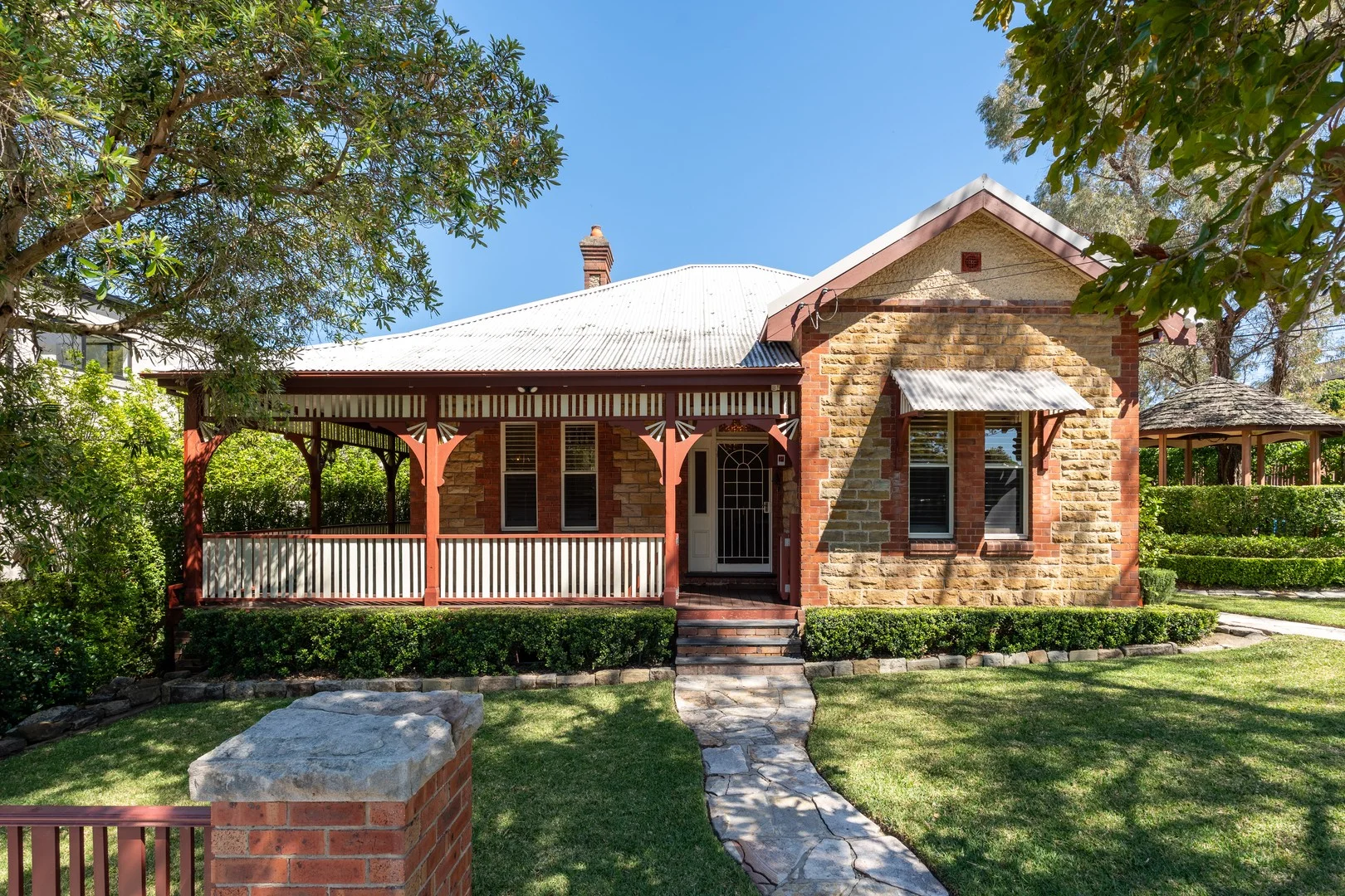 120 Park Road (1/27)