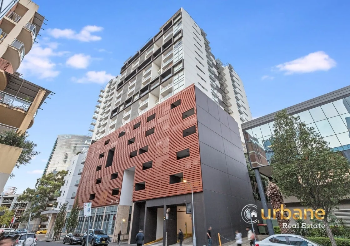 1204/36 Cowper Street (1/9)