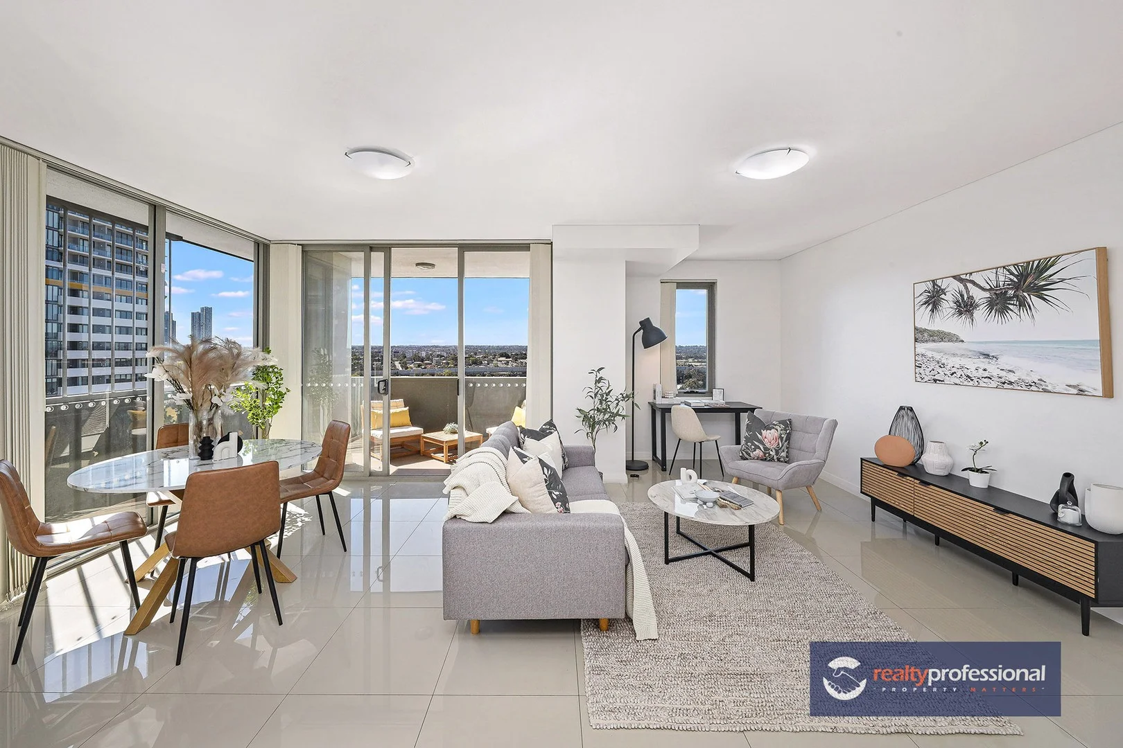 1209/6 EAST STREET (1/10)