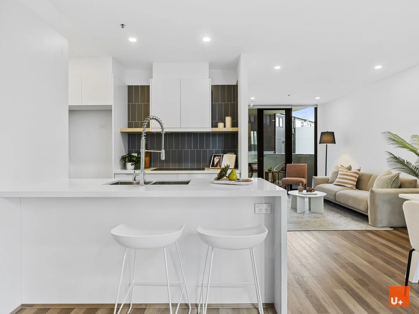 1209/6 Gribble Street (1/32)
