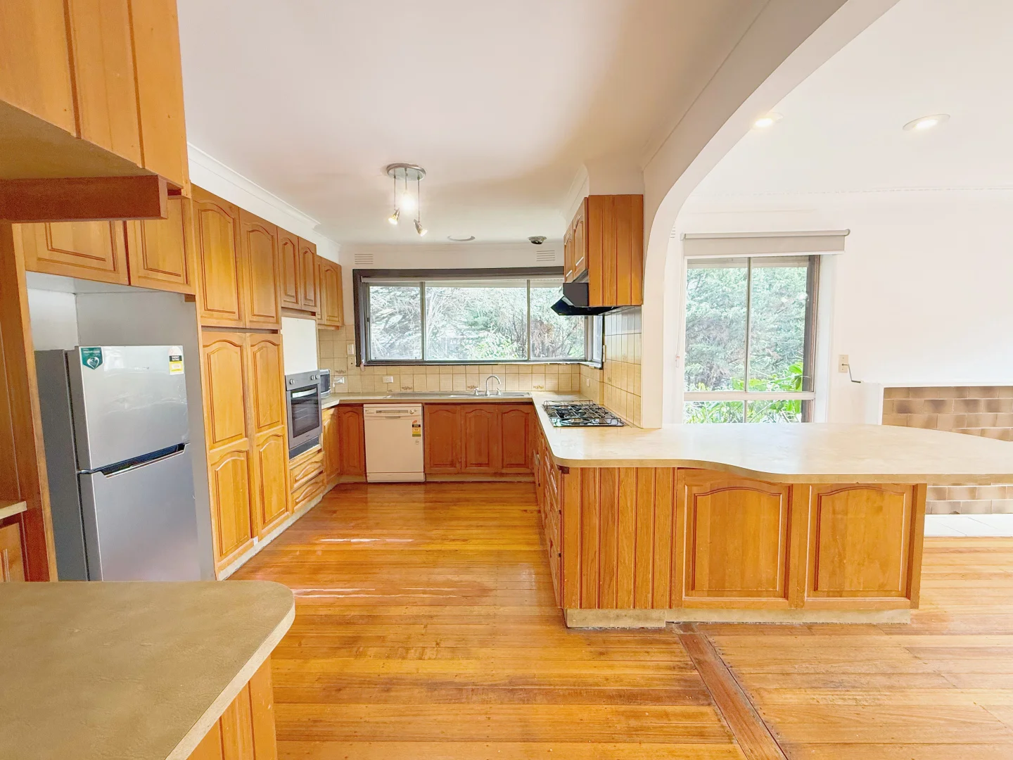 121 James Street - Image 3