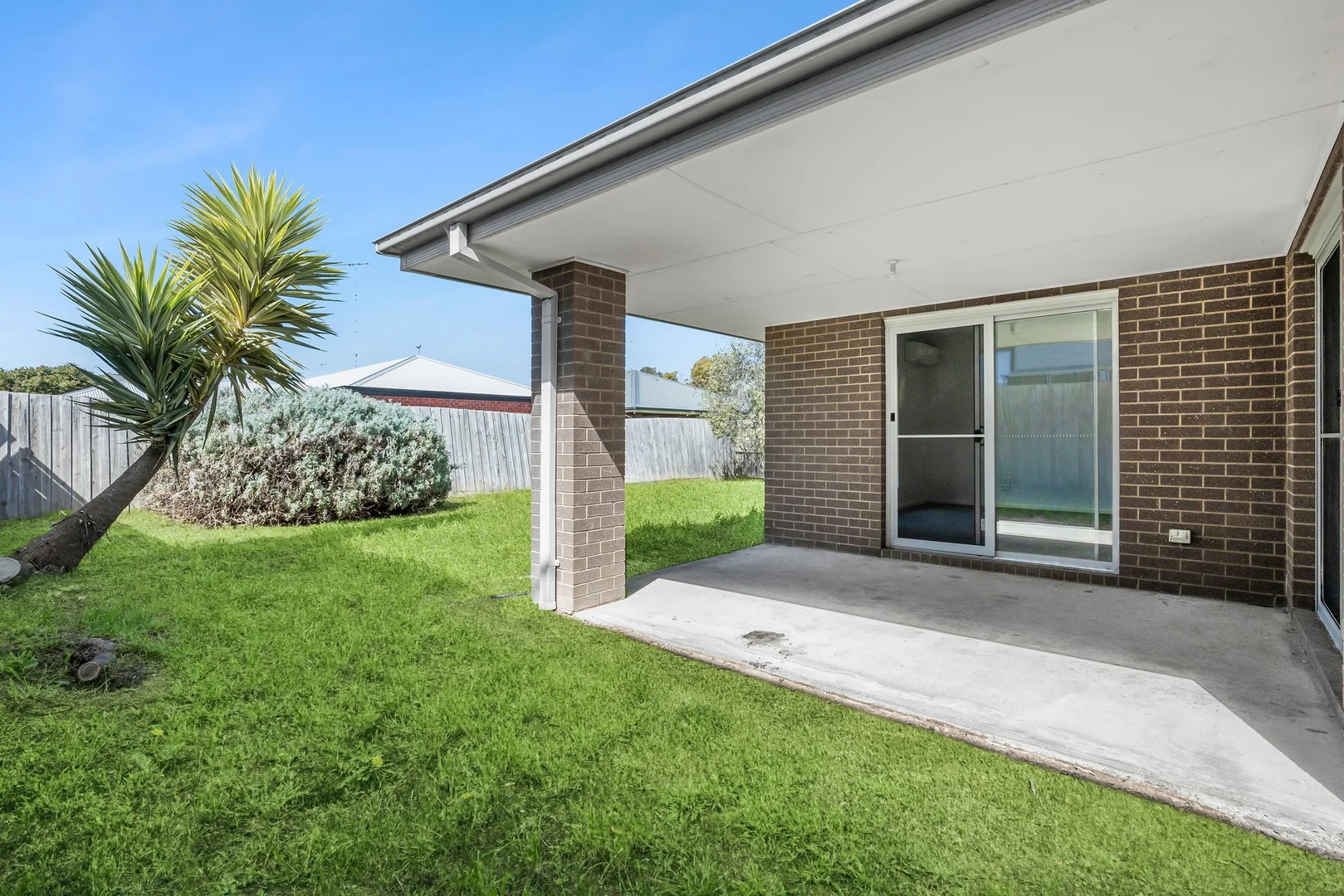 126 Christies Road - Image 2