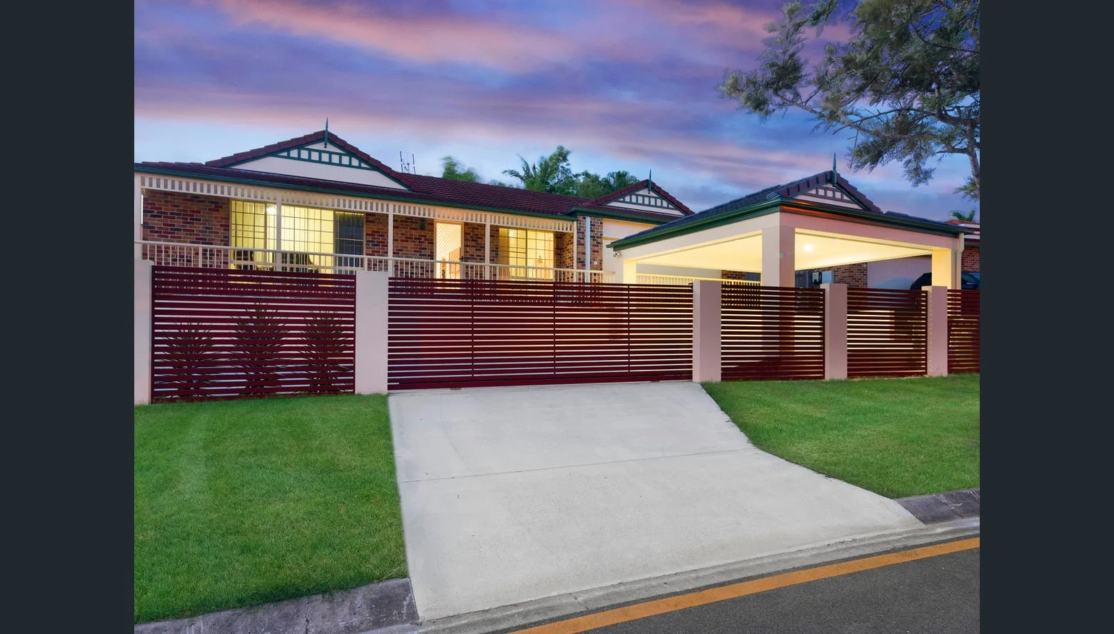 128 Henry Cotton Drive (1/3)