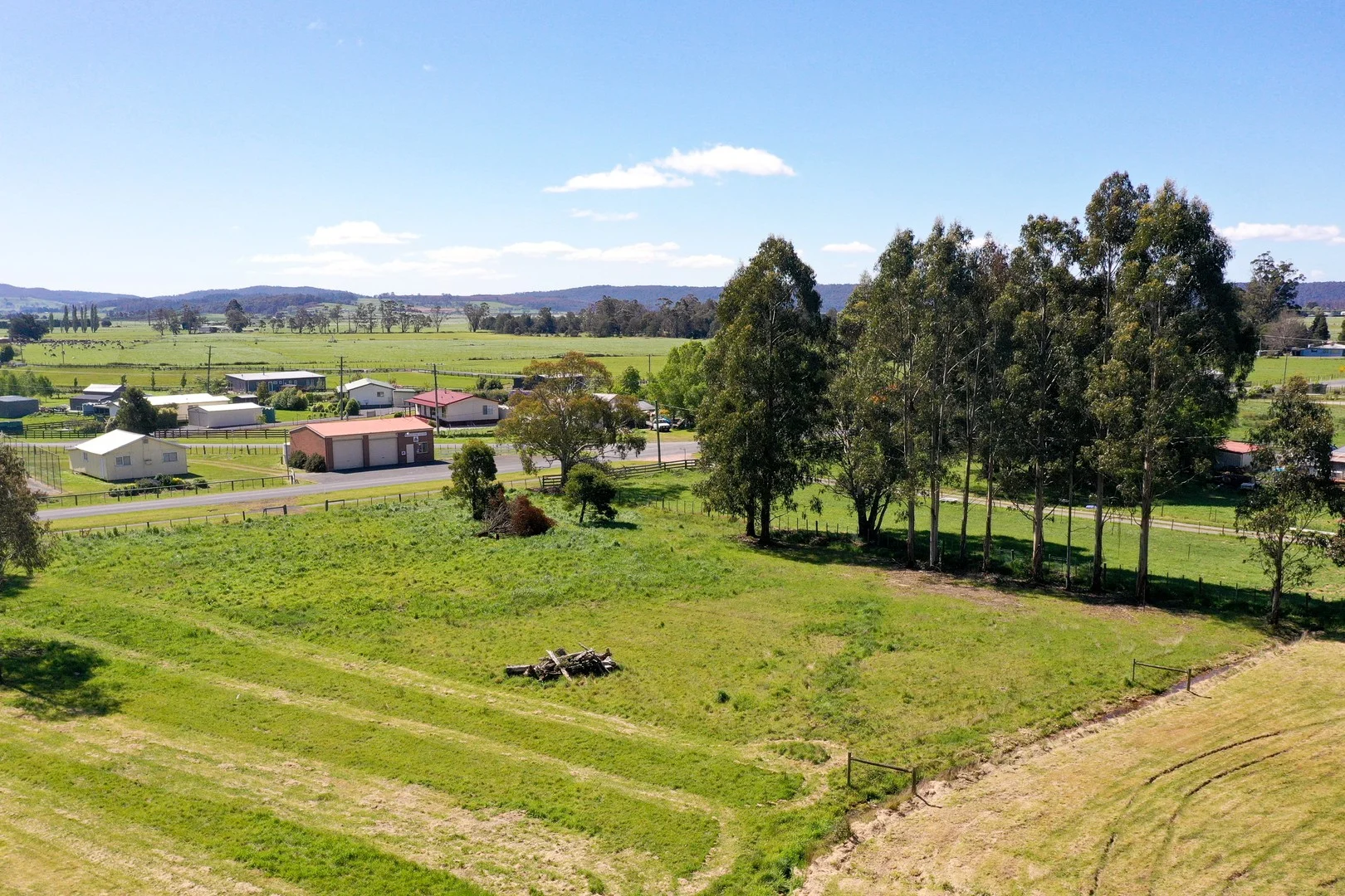 129 Main Road - Image 3