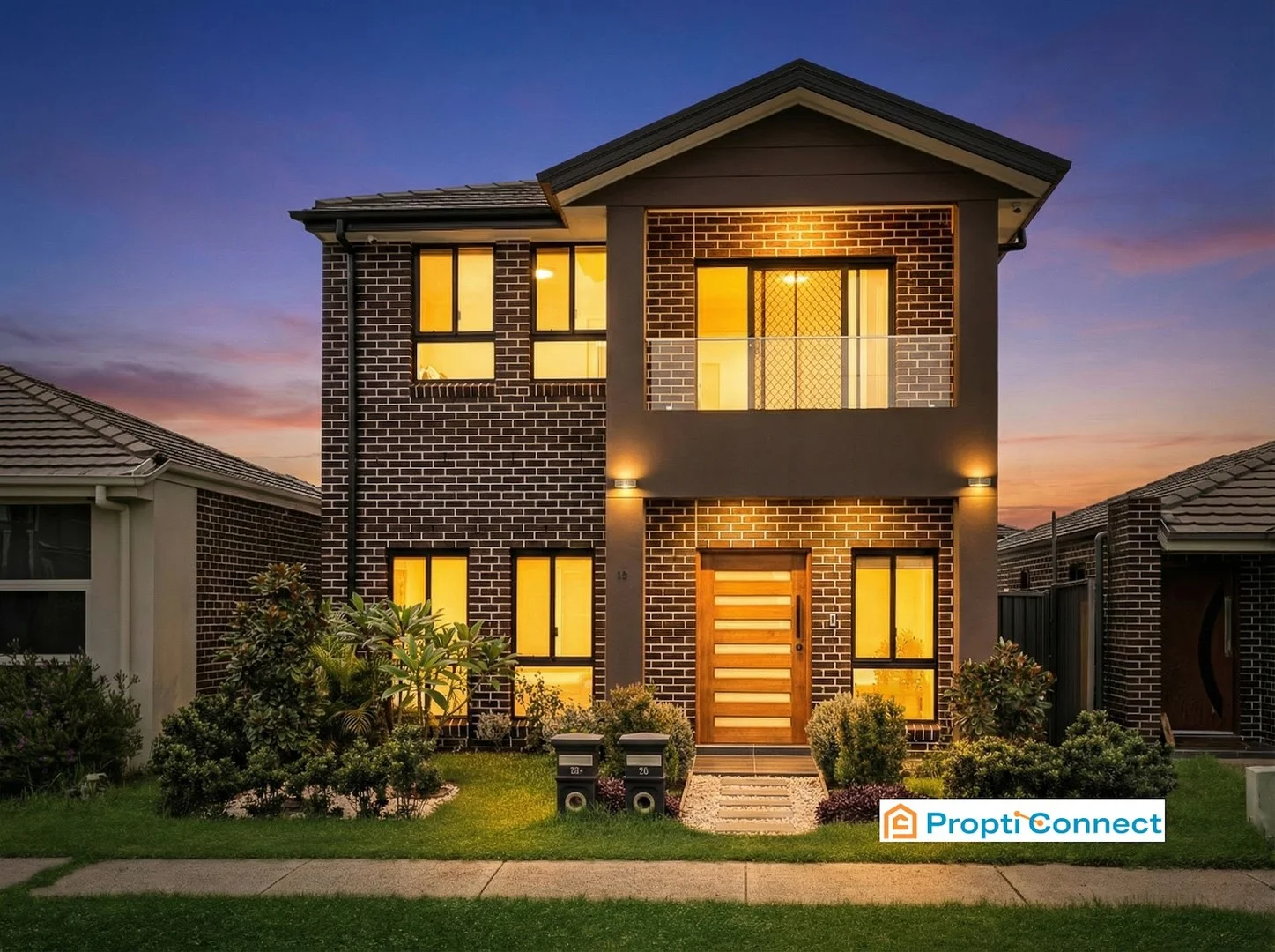 13 & 13A Hydrus Street (1/19)