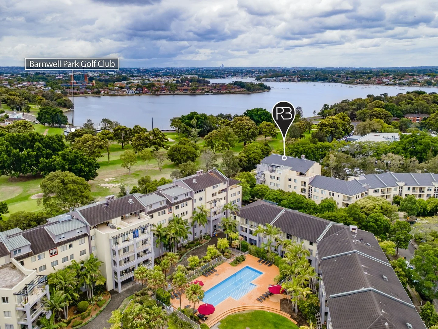13/1 Kings Bay Avenue (1/16)