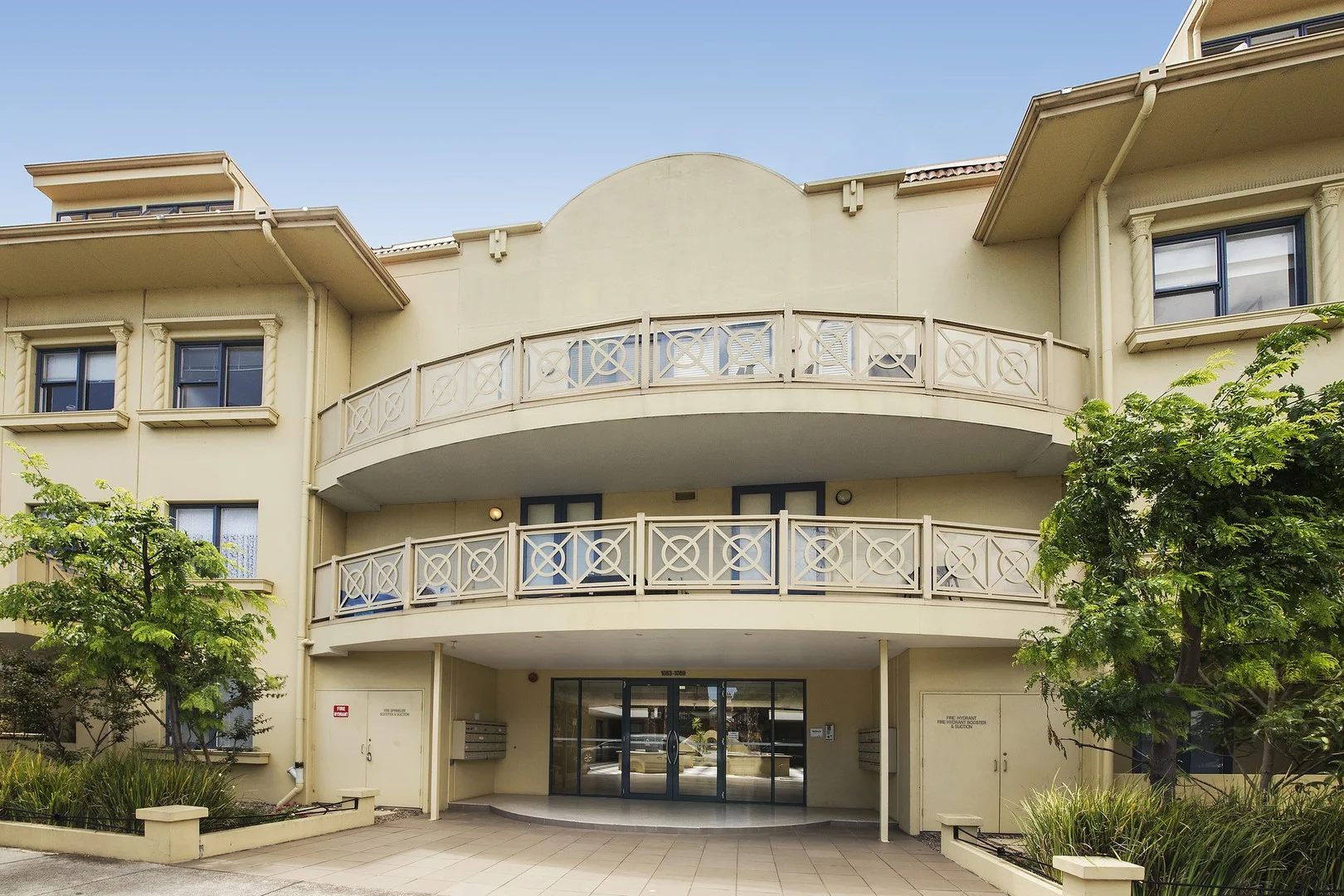 13/1083-1089 Glen Huntly Road (1/9)