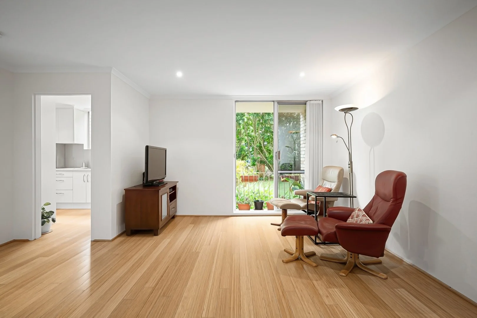 13/20-24 Koorala Street (1/7)