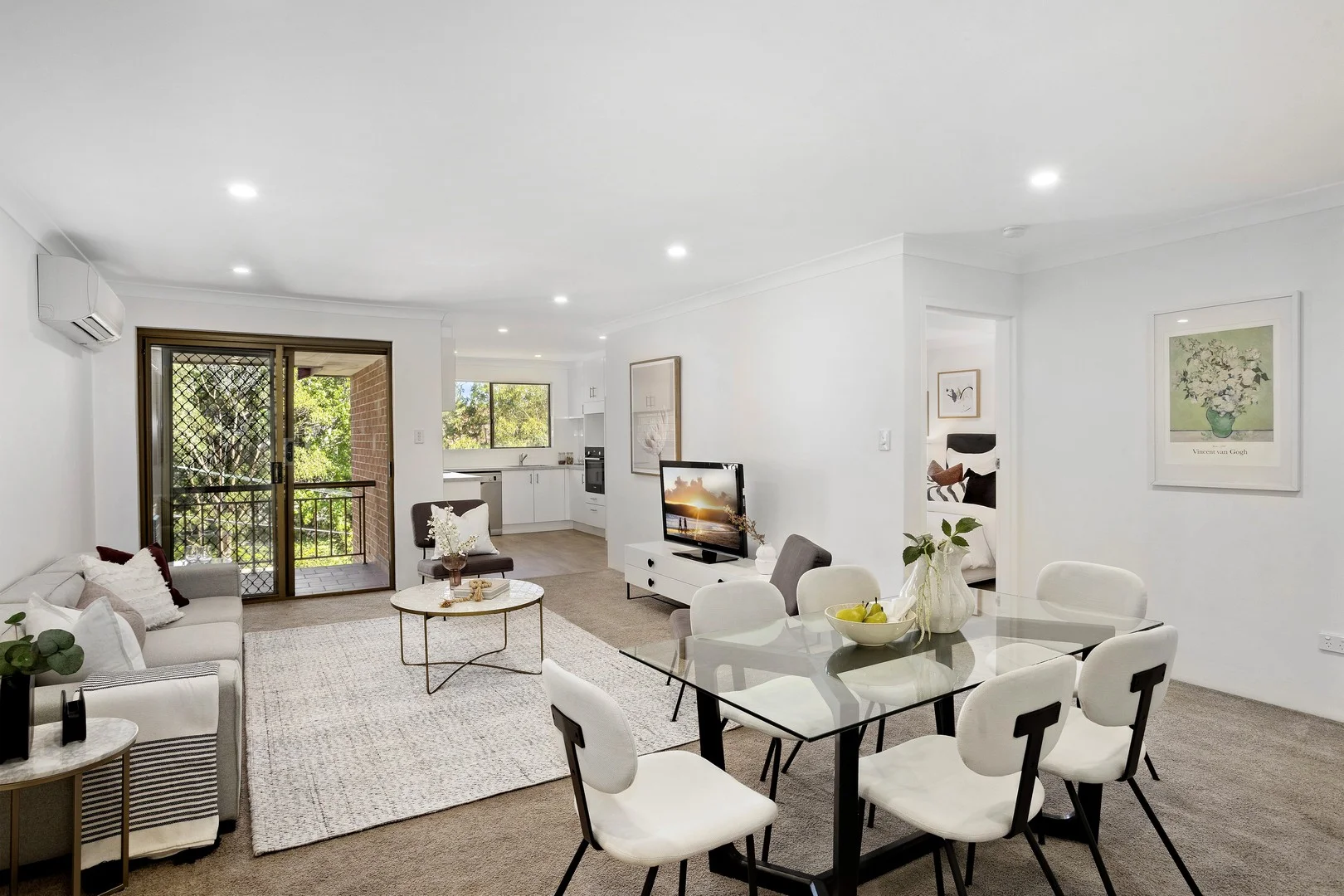 13/41-45 Broughton Road (1/10)