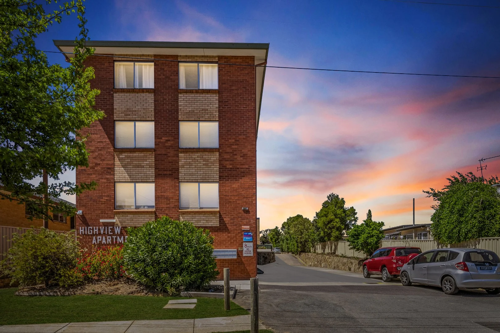 13/67 Macquoid Street (1/8)
