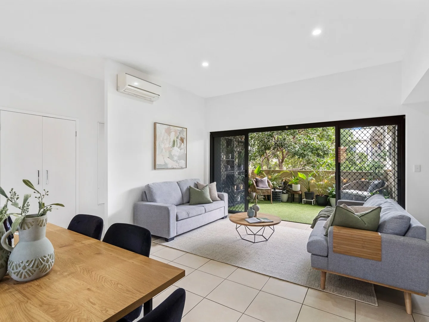 13/71 Dansie Street (1/20)