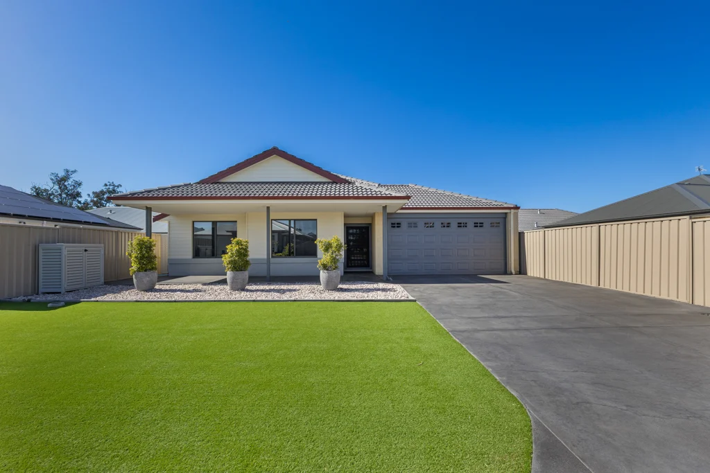 13 Atkins Road (1/21)