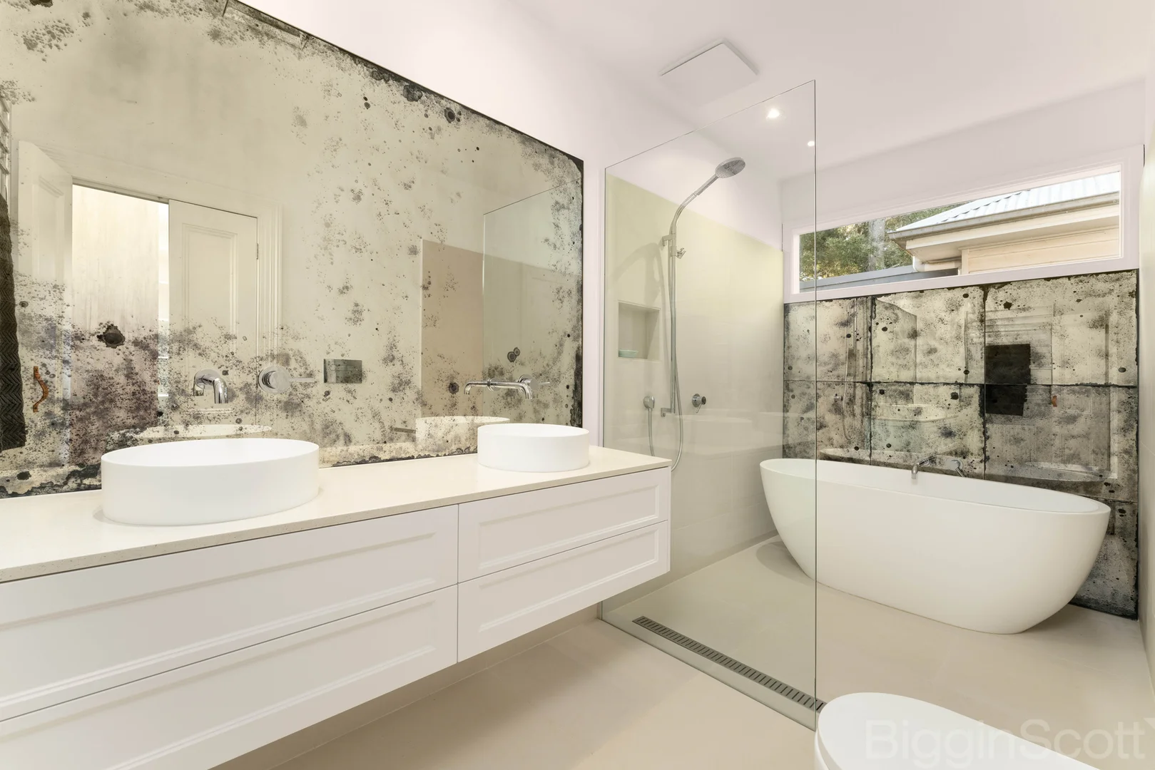 13 Central Avenue - Image 5