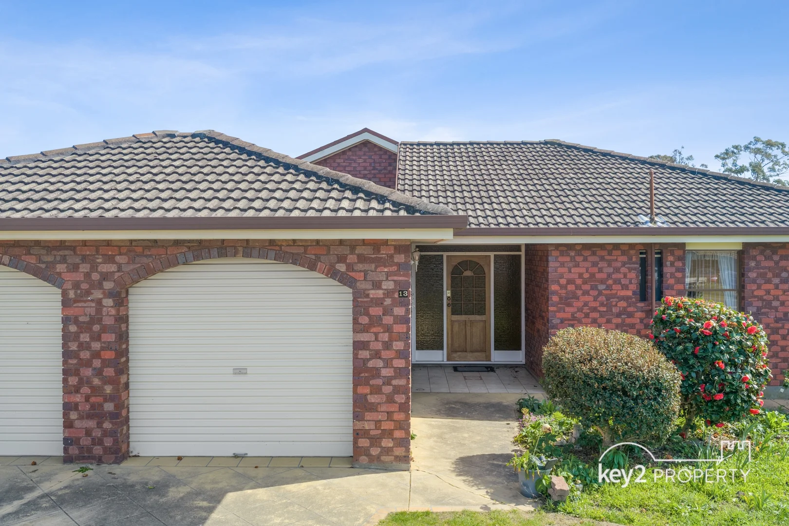 13 Denway Grove - Image 2