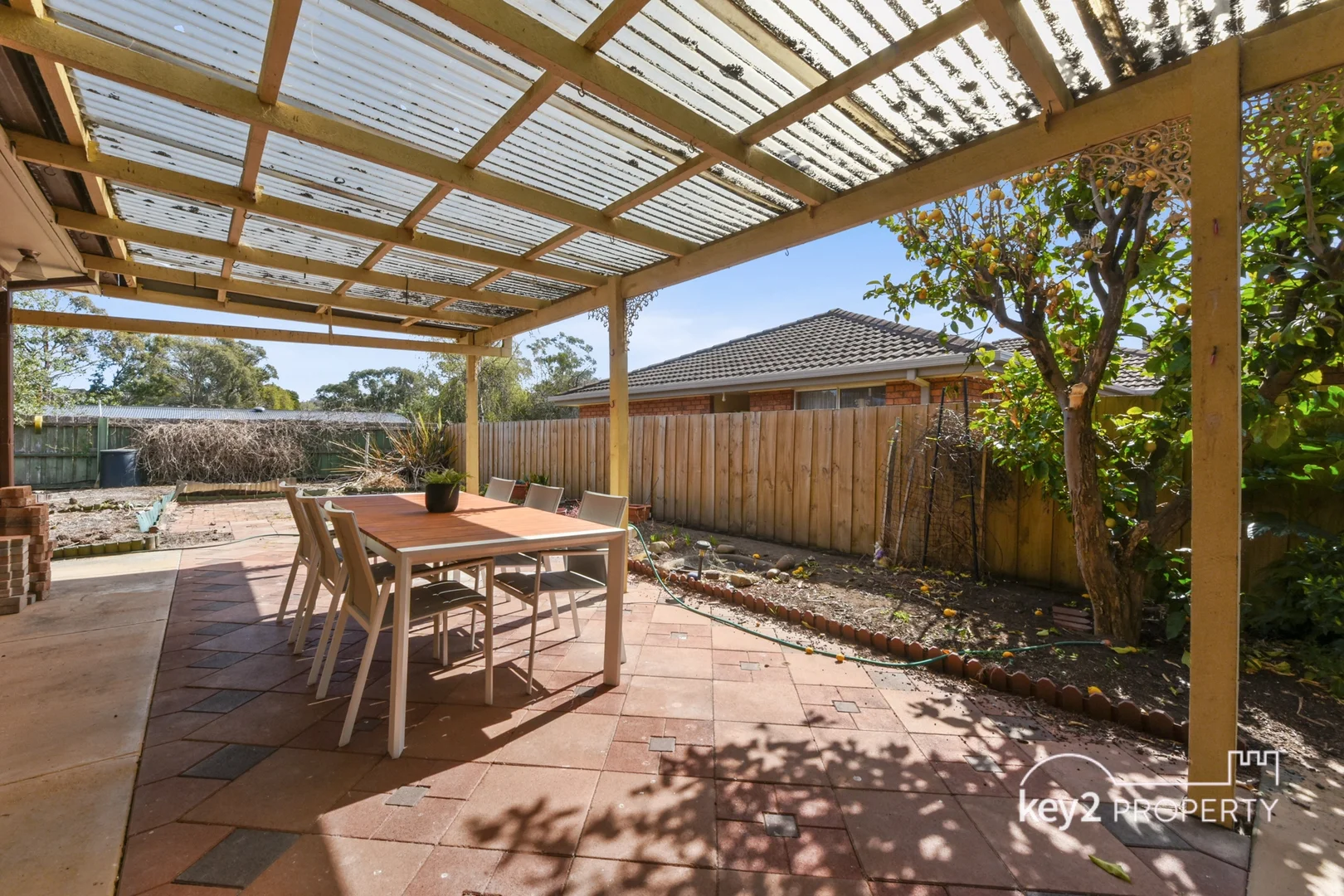 13 Denway Grove - Image 3