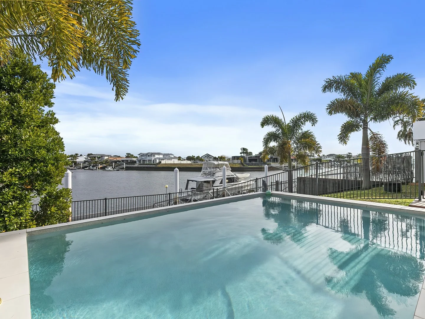 13 Elanus Court (1/1)