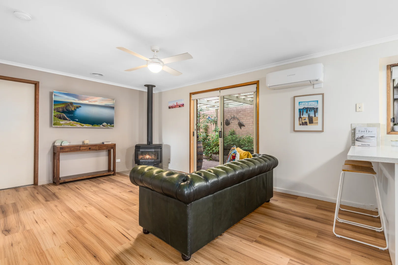 13 Jetty Road - Image 4