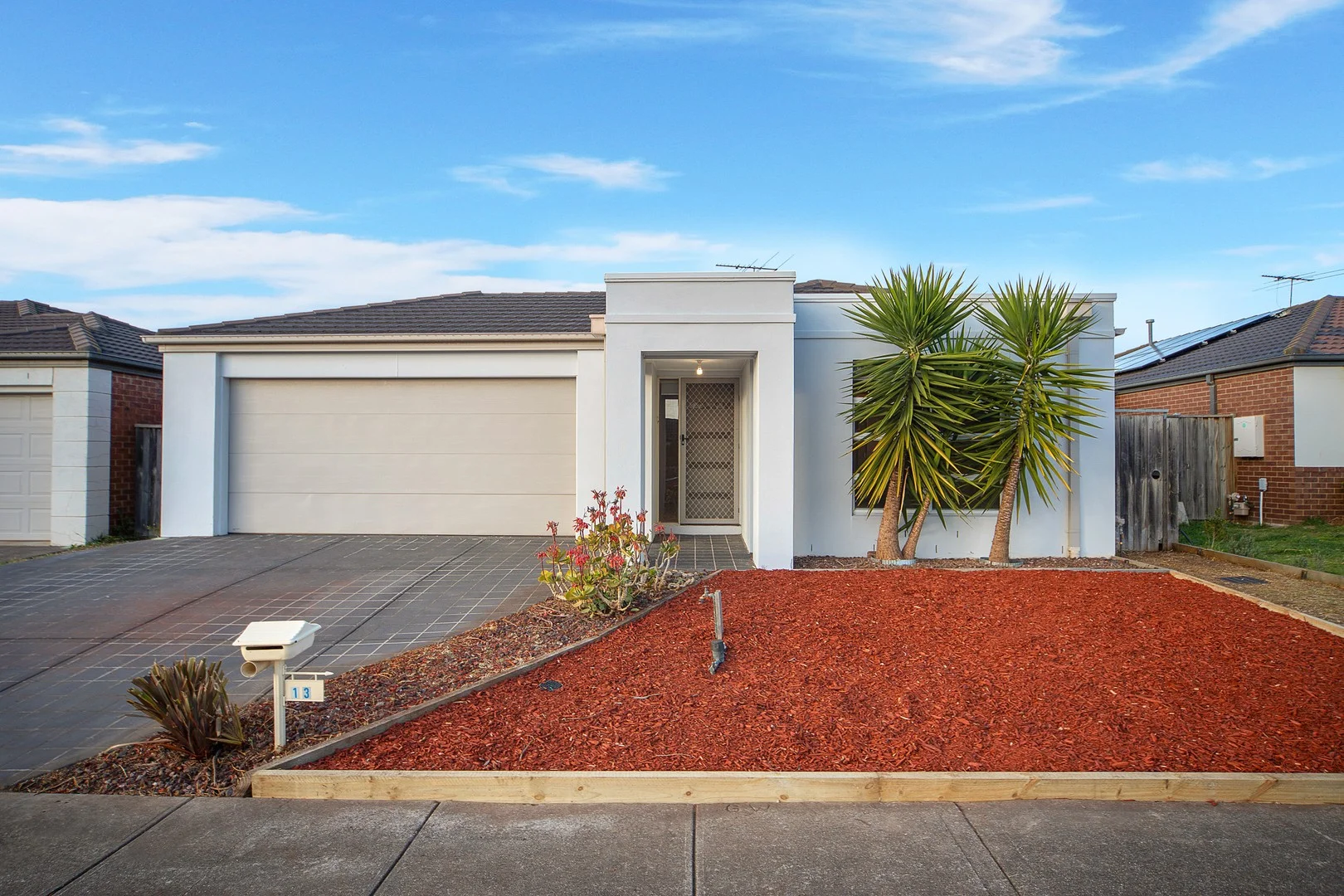 13 Karong Drive (1/1)