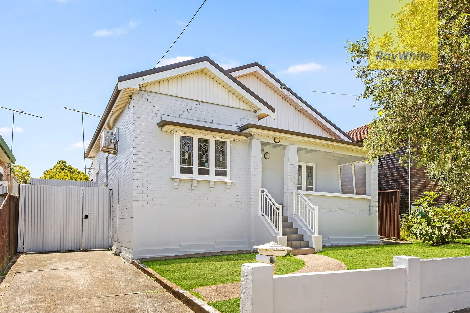 13 Owen Street (1/1)