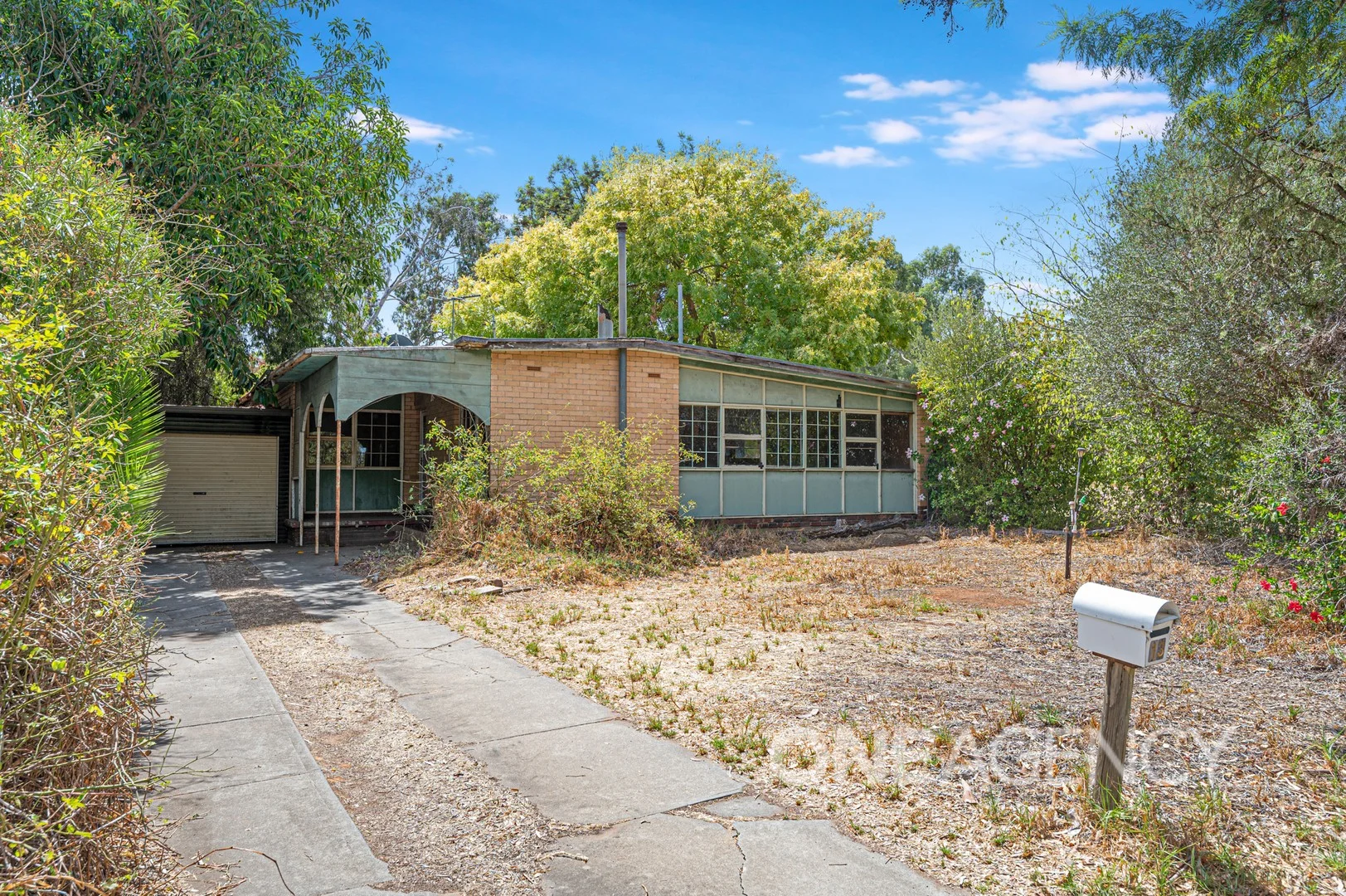 13 Portland Road (1/10)