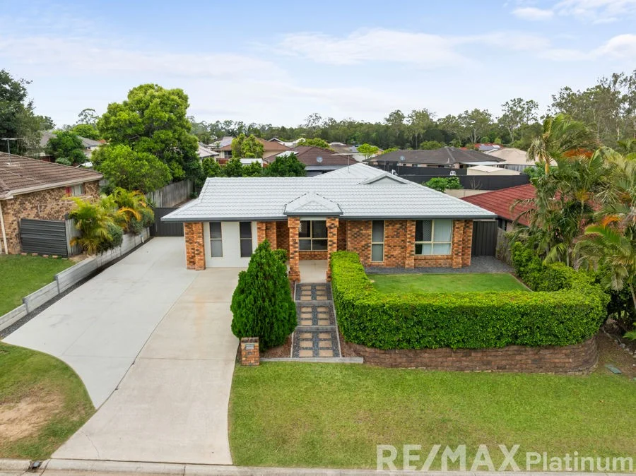 13 Sassafras Street (1/30)