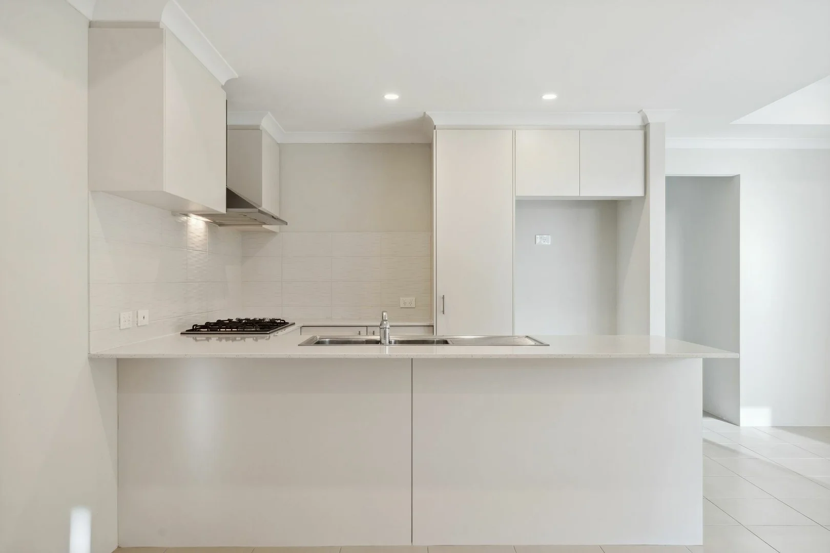 13 Saunton Way (1/24)