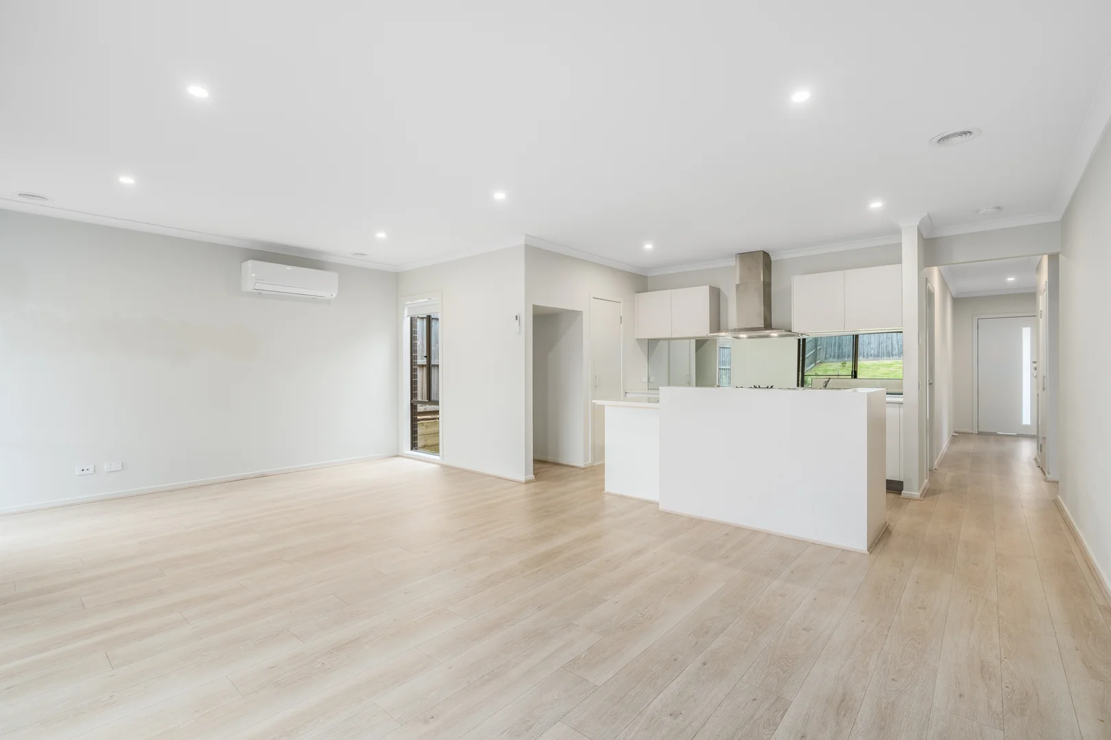 13 Suffolk Street - Image 5