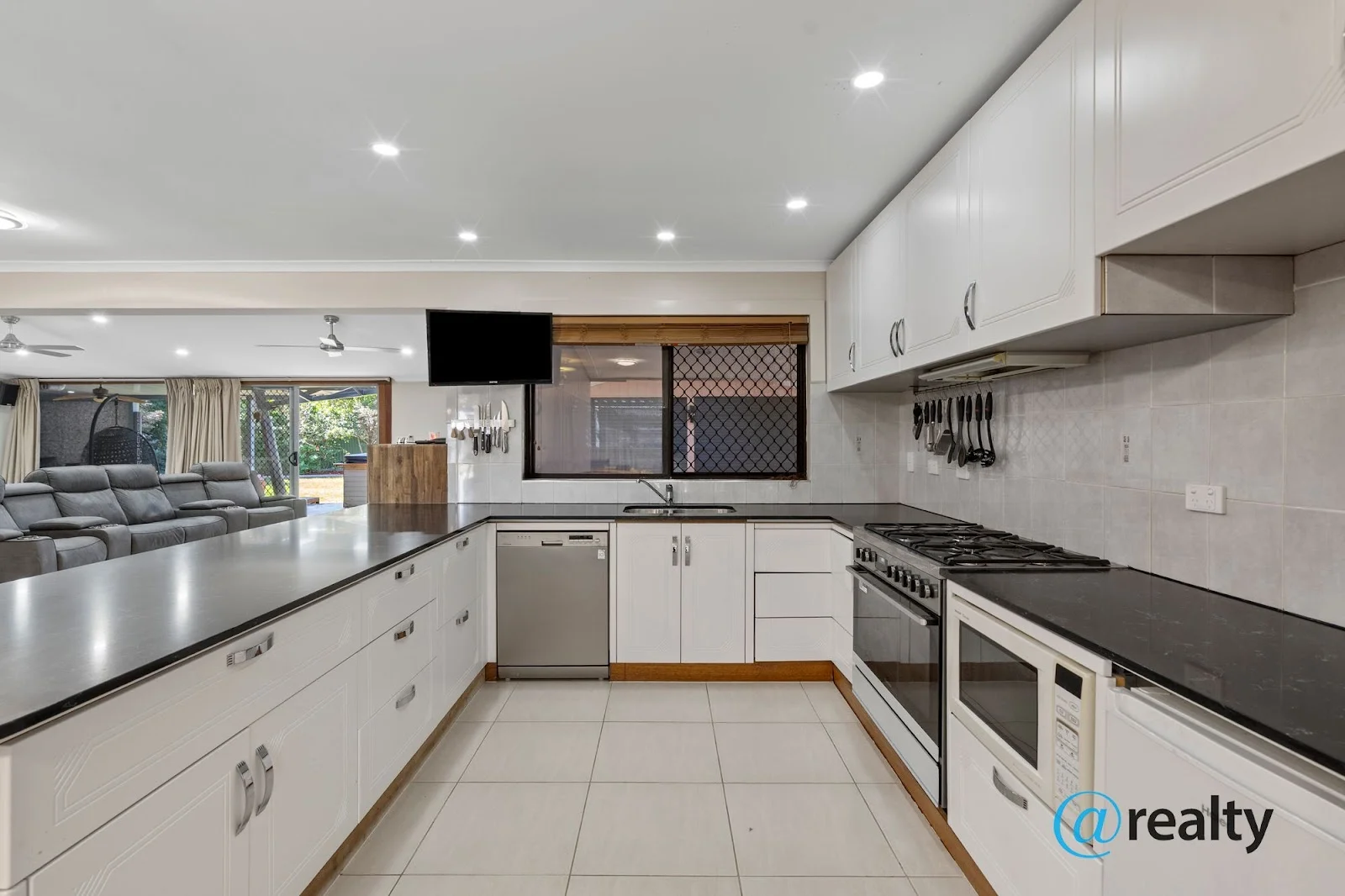 13 Westcott Place - Image 3