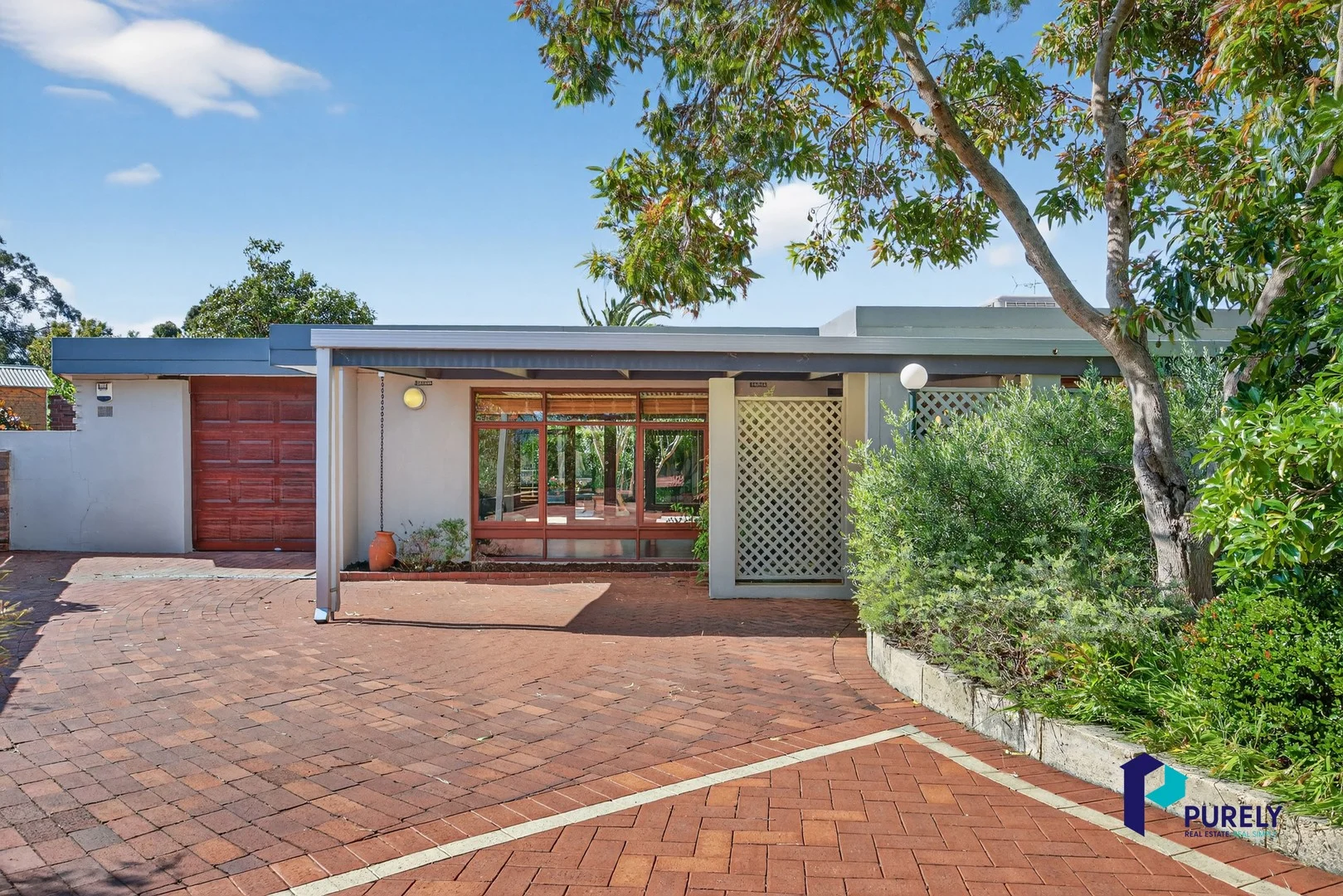 13 Zamia Place (1/38)