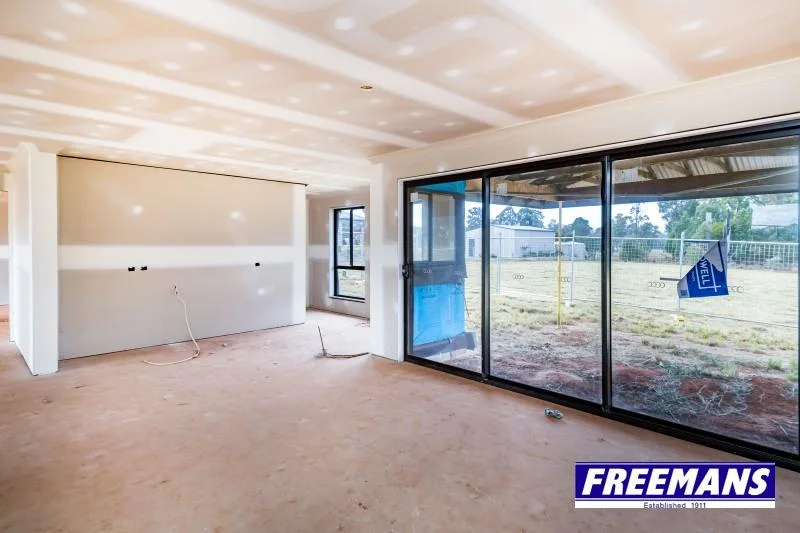 130-132 Premier Drive - Image 4