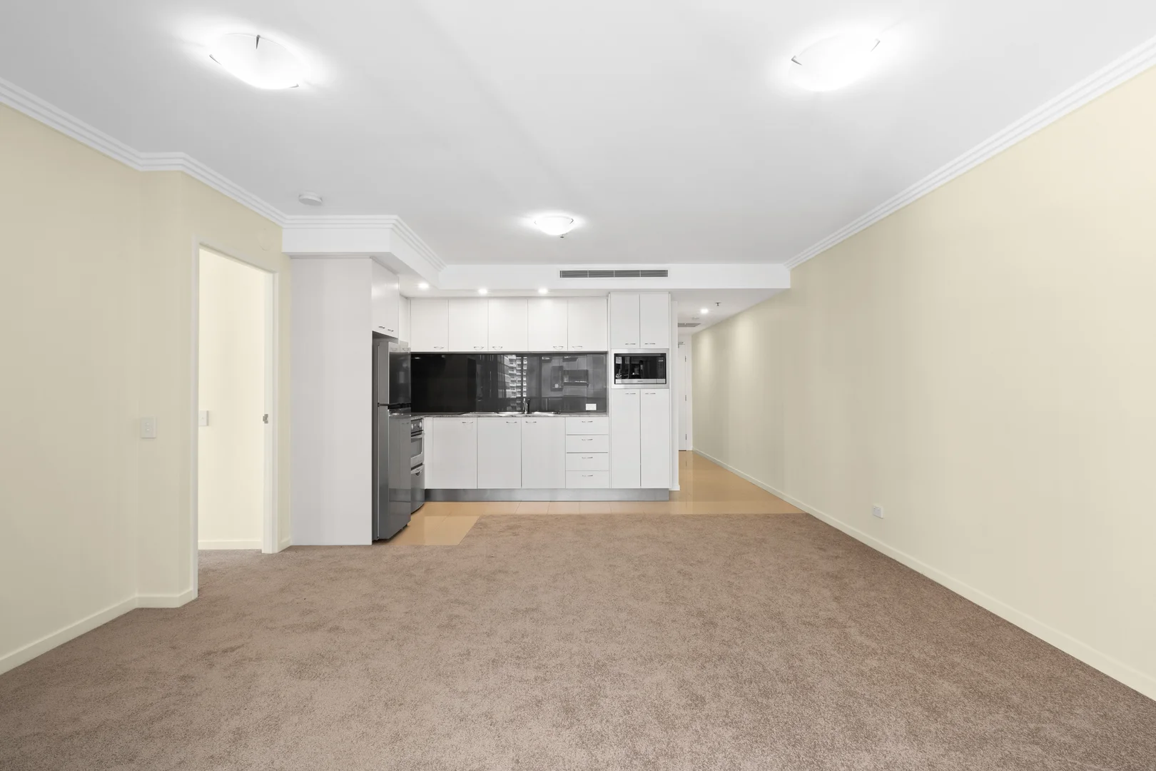 1301/70 Mary Street - Image 4