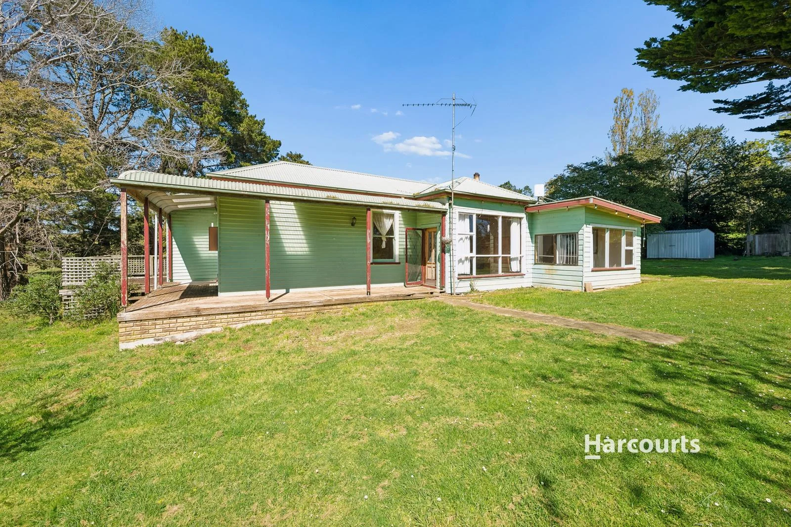 1304 Castra Road - Image 2