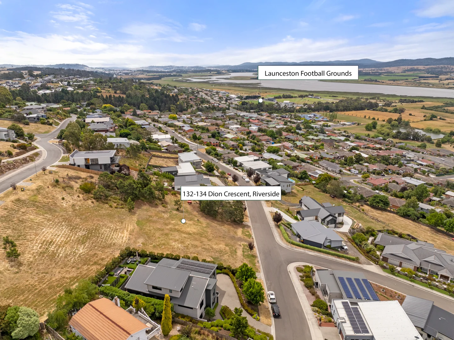 132 Dion Crescent - Image 3