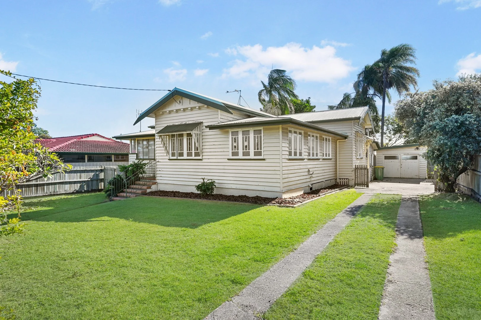 133 Cochrane St (1/1)