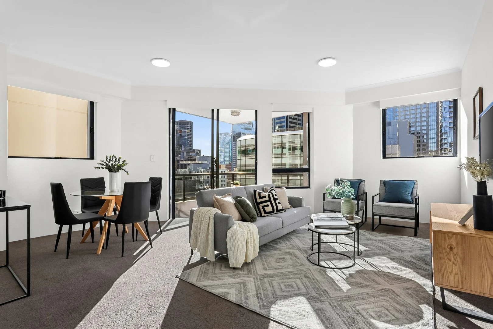 135/365 Kent Street (1/8)
