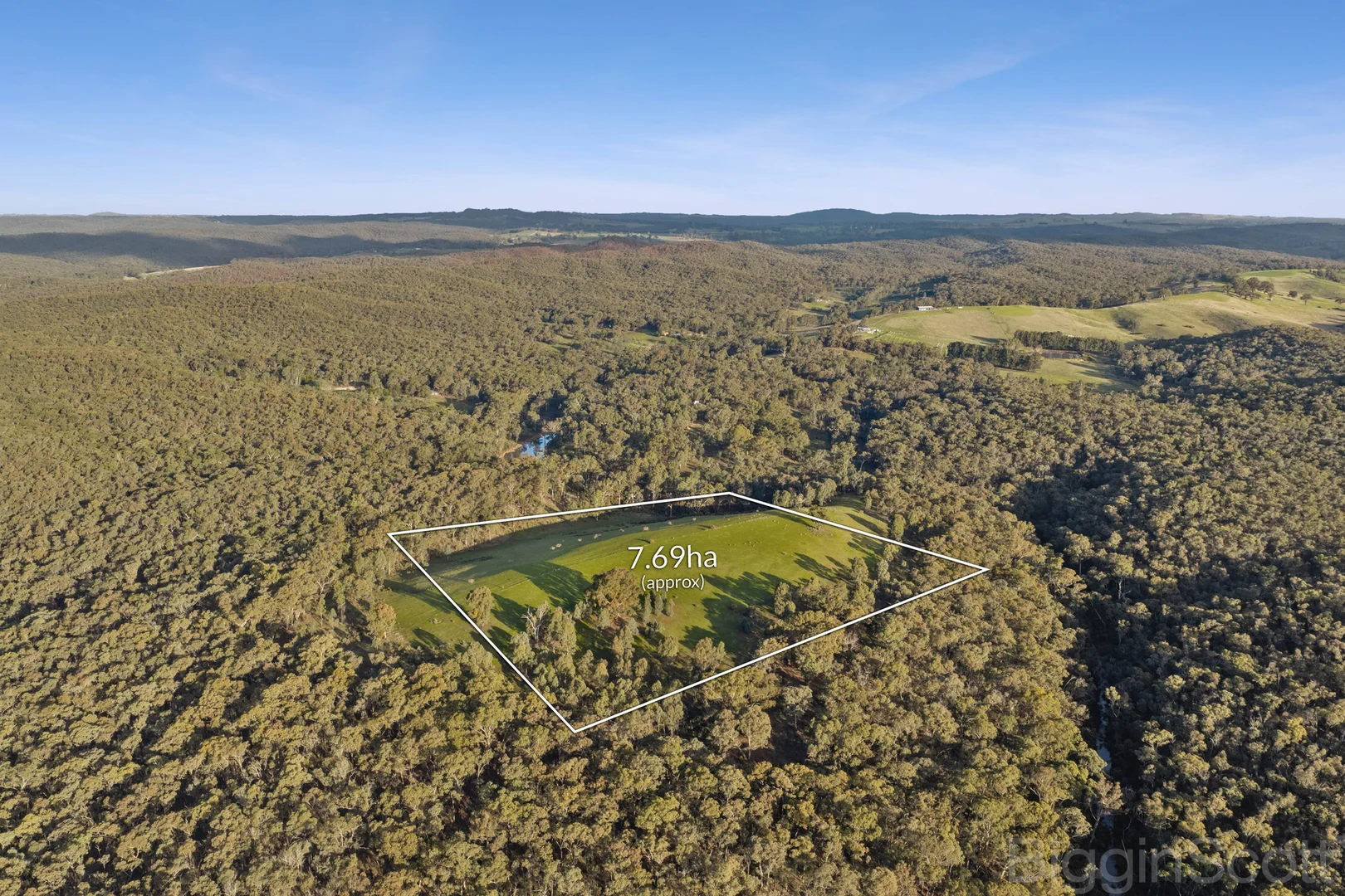 1355 Green Gully Road - Image 2