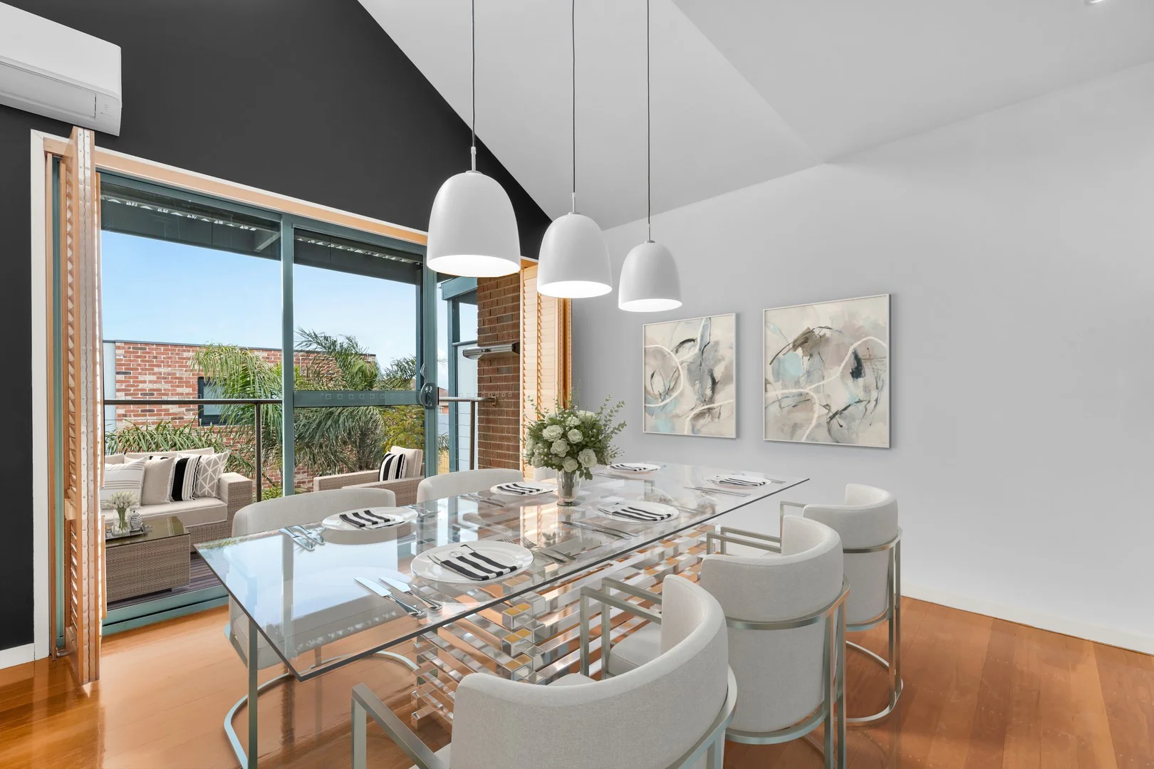 135A Nepean Highway (1/22)