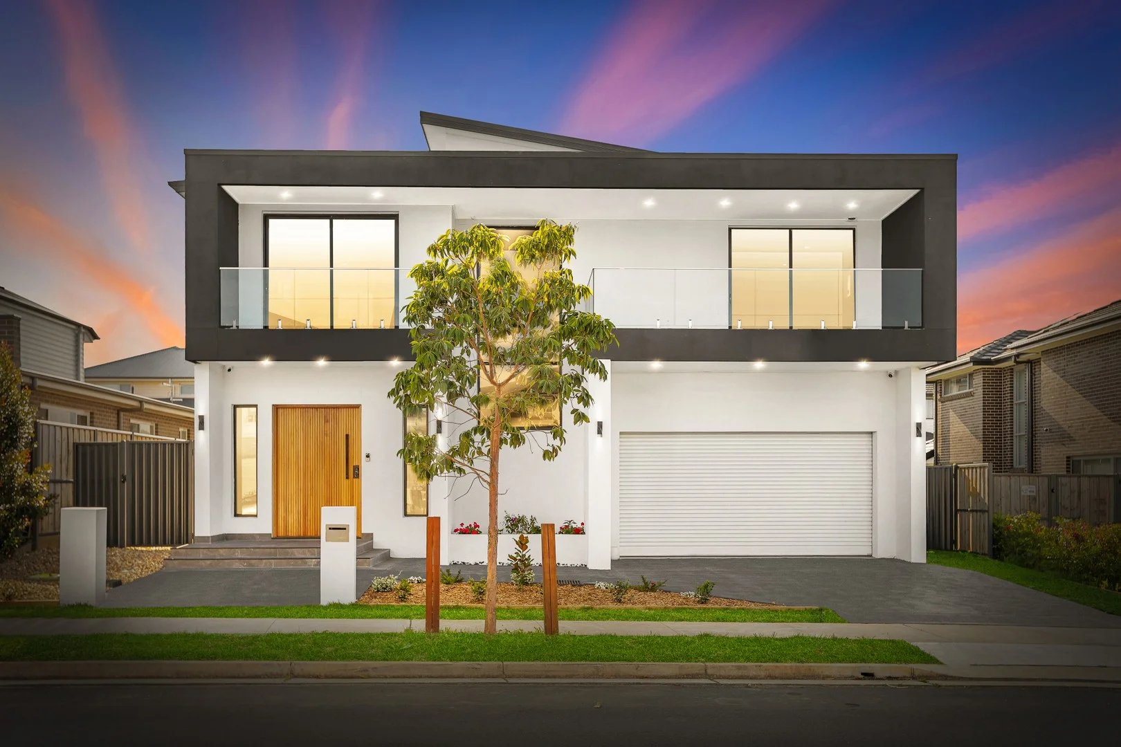 136 Valletta Drive (1/35)