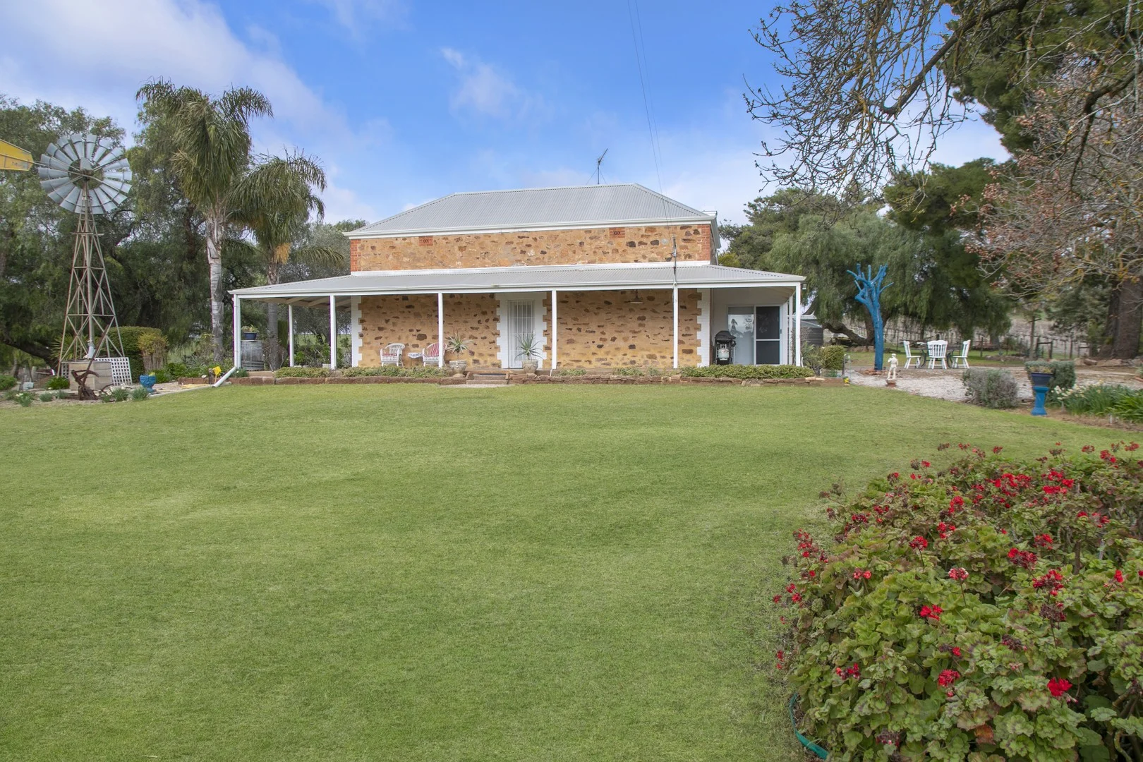 137 Emu Rock Road (1/58)
