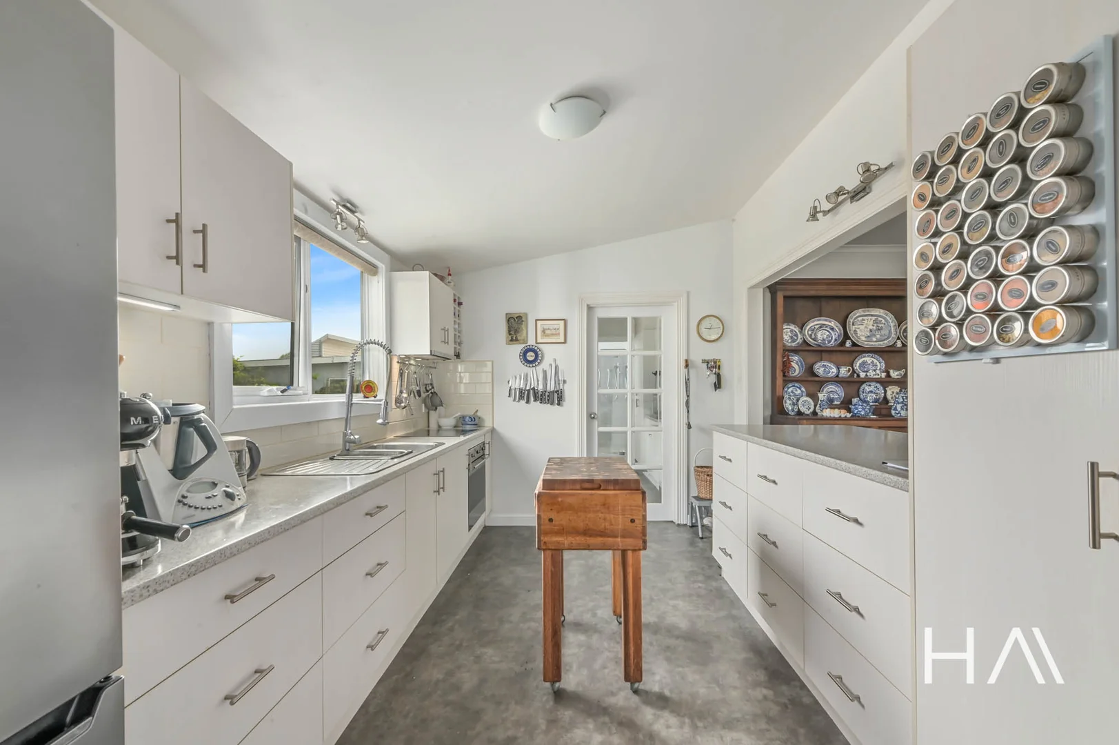 137 King Street - Image 5
